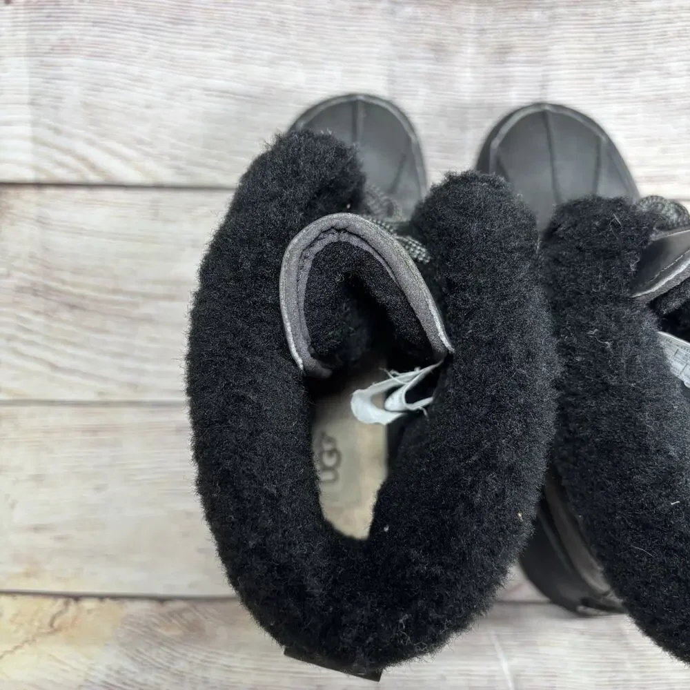 UGG Waterproof Shearling Lace Up Winter Boots Kids Size 4 Black